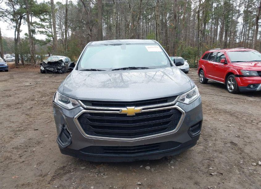 Photo 6 of 2019 Chevrolet Traverse LS (VIN 1GNERFKW6KJ126268)