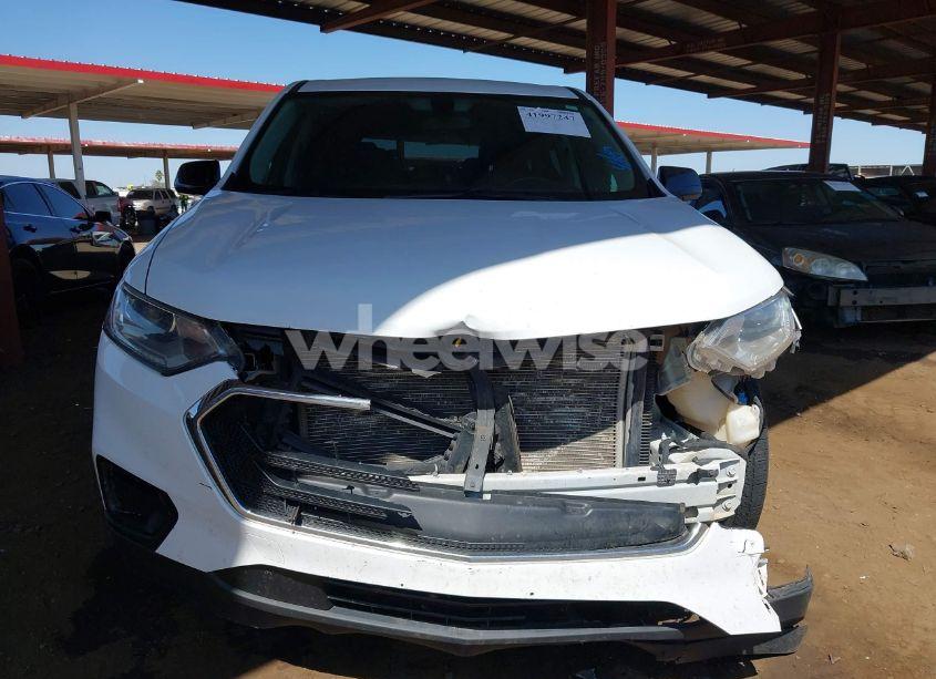 Photo 12 of 2019 Chevrolet Traverse LS (VIN 1GNERFKW6KJ159531)