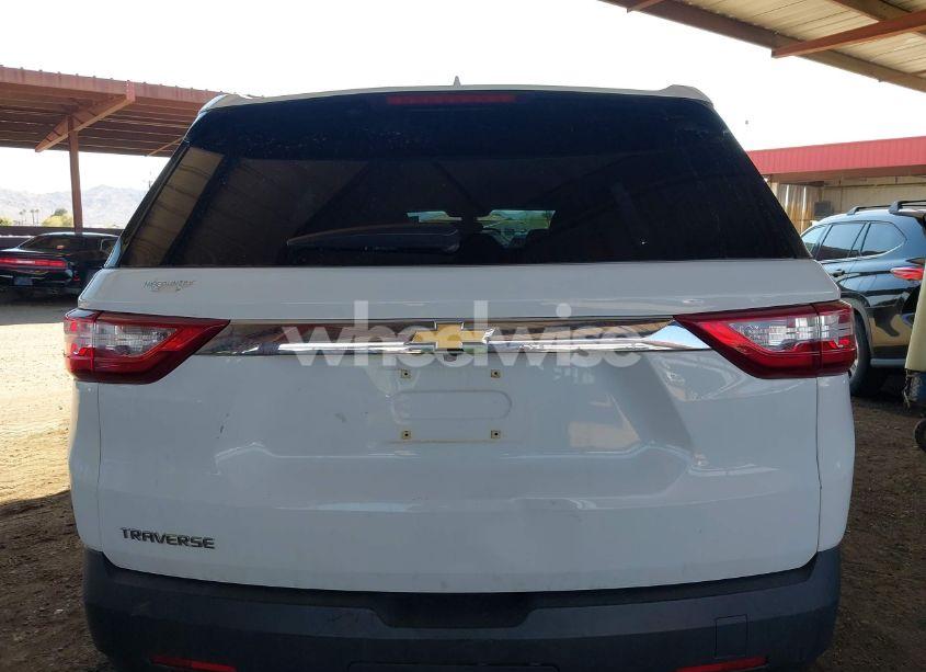 Photo 16 of 2019 Chevrolet Traverse LS (VIN 1GNERFKW6KJ159531)
