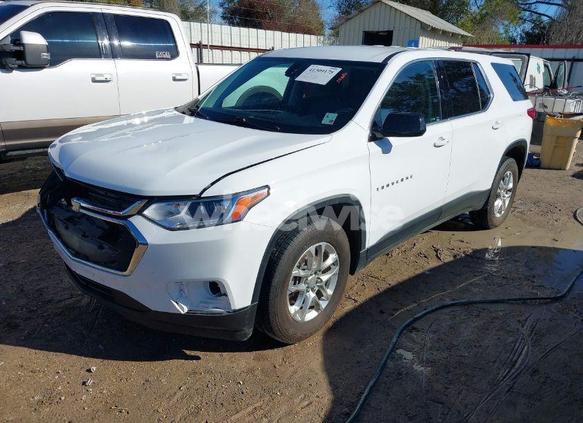 Photo 2 of 2019 Chevrolet Traverse LS (VIN 1GNERFKW6KJ269768)