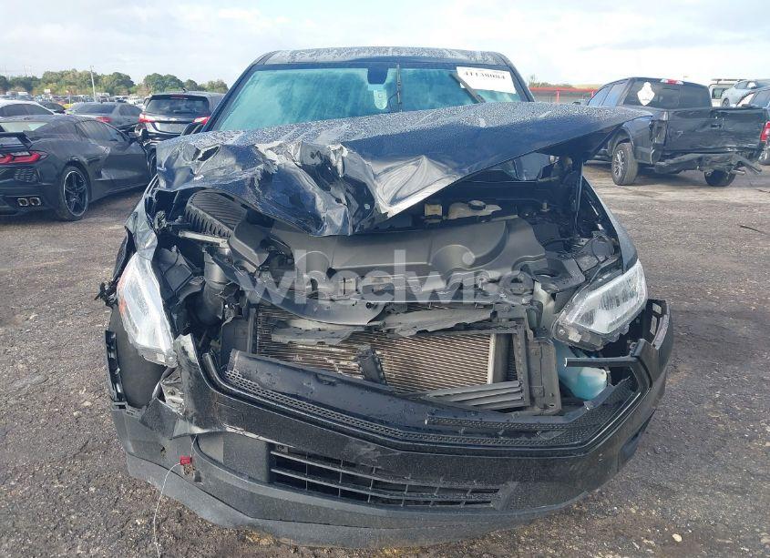 Photo 12 of 2019 Chevrolet Traverse LS (VIN 1GNERFKW6KJ270368)