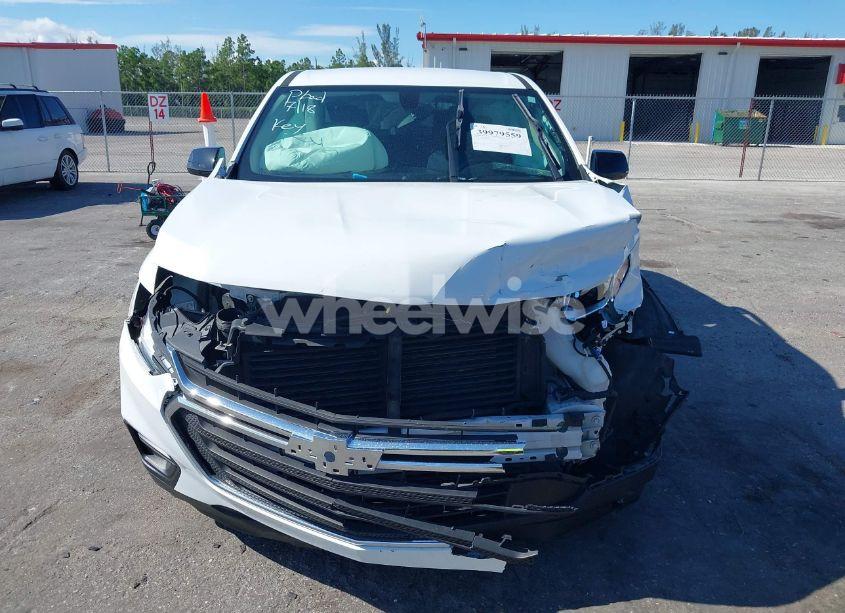 Photo 13 of 2019 Chevrolet Traverse LS (VIN 1GNERFKW6KJ295870)