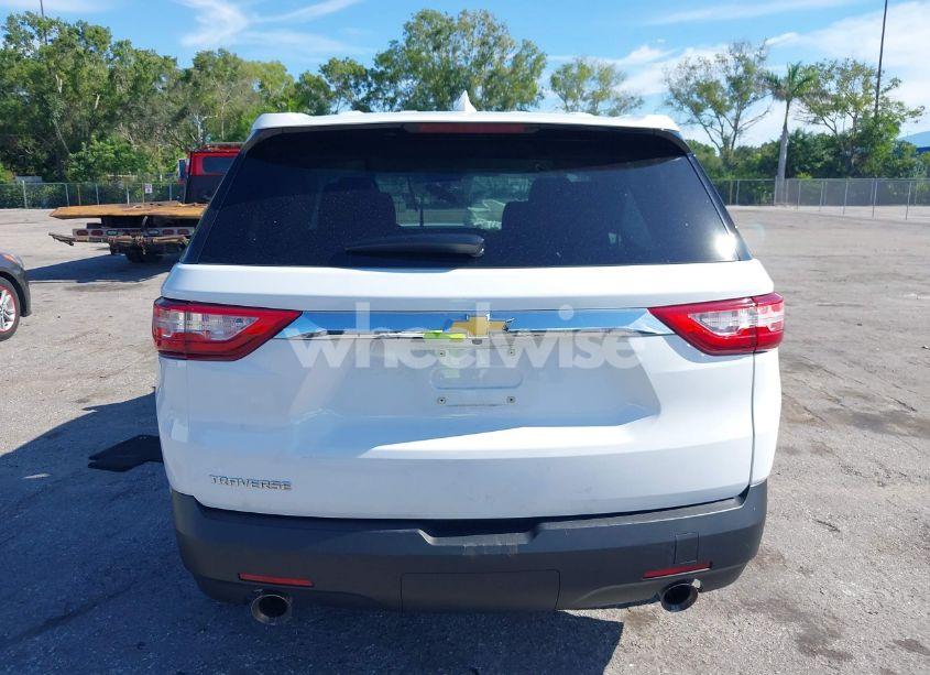 Photo 17 of 2019 Chevrolet Traverse LS (VIN 1GNERFKW6KJ295870)