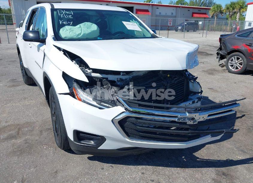 Photo 20 of 2019 Chevrolet Traverse LS (VIN 1GNERFKW6KJ295870)