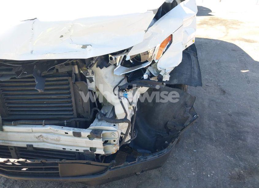 Photo 22 of 2019 Chevrolet Traverse LS (VIN 1GNERFKW6KJ295870)