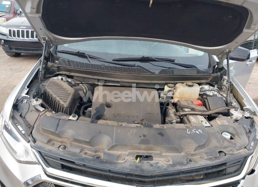 Photo 10 of 2020 Chevrolet Traverse FWD LS (VIN 1GNERFKW6LJ204467)