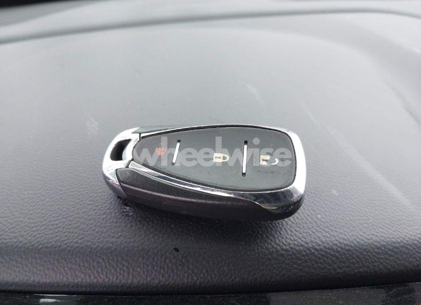 Photo 11 of 2020 Chevrolet Traverse FWD LS (VIN 1GNERFKW6LJ204467)