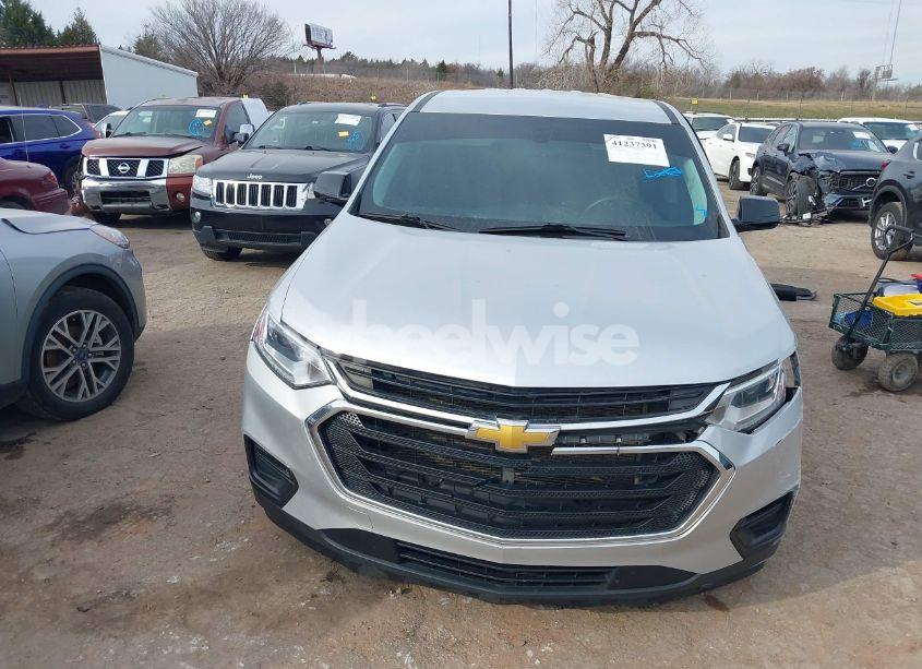 Photo 12 of 2020 Chevrolet Traverse FWD LS (VIN 1GNERFKW6LJ204467)