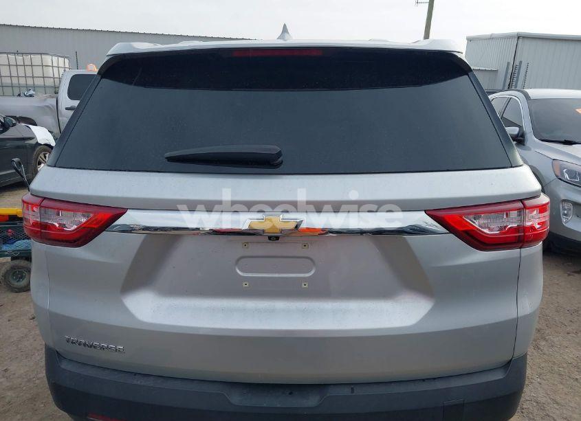 Photo 16 of 2020 Chevrolet Traverse FWD LS (VIN 1GNERFKW6LJ204467)