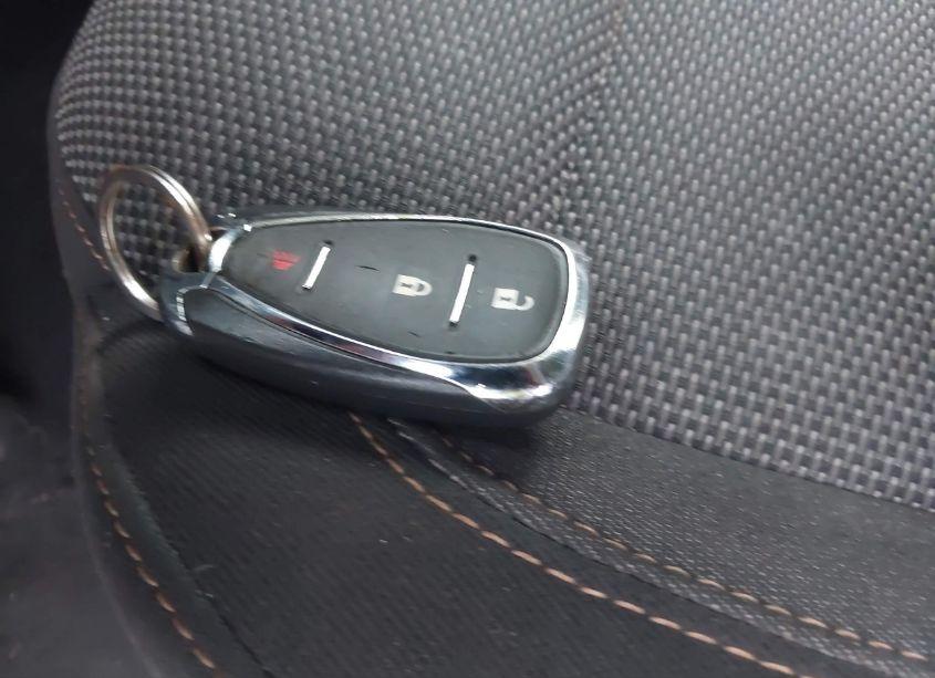 Photo 11 of 2020 Chevrolet Traverse FWD LS (VIN 1GNERFKW6LJ292761)