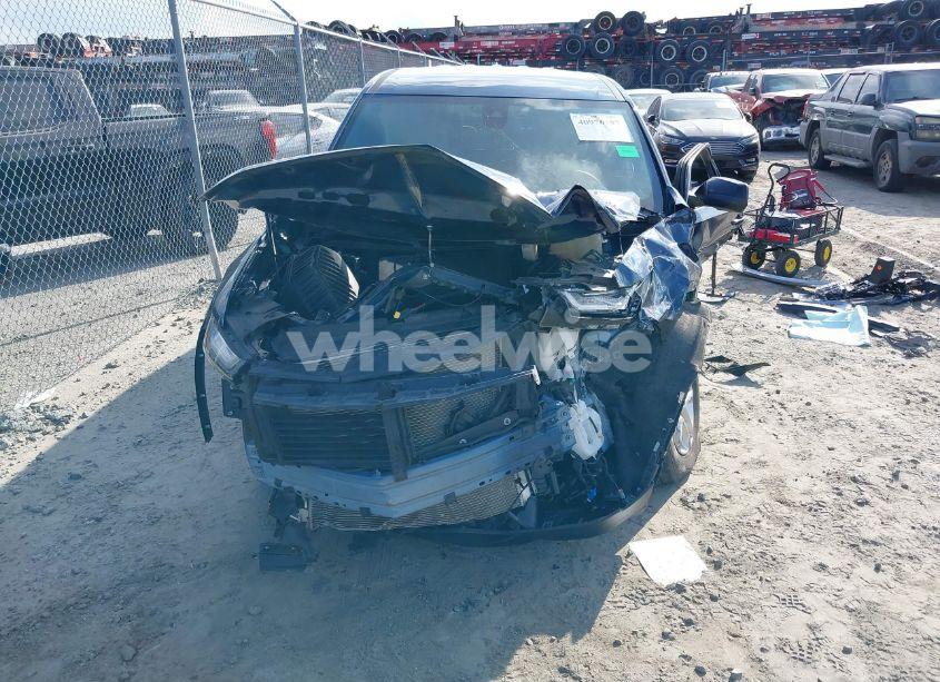 Photo 12 of 2022 Chevrolet Traverse FWD LS (VIN 1GNERFKW6NJ170307)