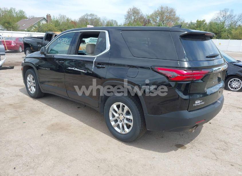 Photo 3 of 2023 Chevrolet Traverse FWD LS (VIN 1GNERFKW6PJ103791)