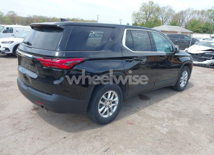 Photo 4 of 2023 Chevrolet Traverse FWD LS (VIN 1GNERFKW6PJ103791)