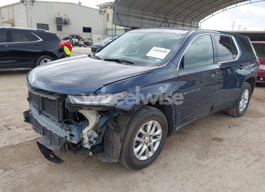 Photo 2 of 2023 Chevrolet Traverse FWD LS (VIN 1GNERFKW6PJ221839)