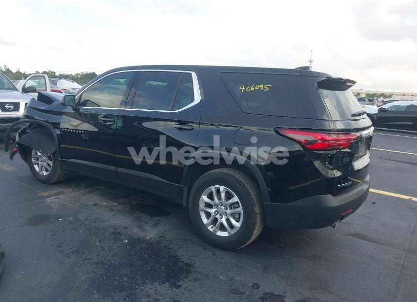 Photo 3 of 2023 Chevrolet Traverse FWD LS (VIN 1GNERFKW6PJ331614)