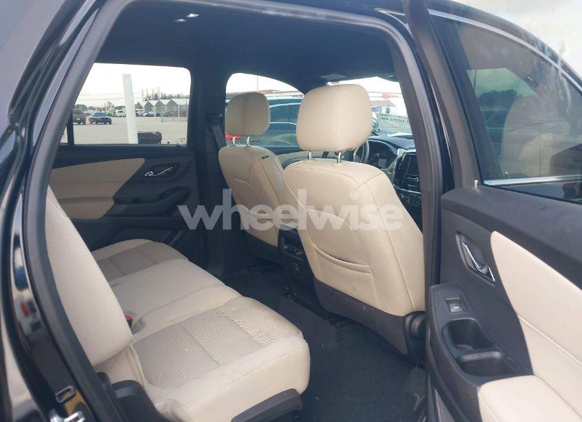 Photo 8 of 2023 Chevrolet Traverse FWD LS (VIN 1GNERFKW6PJ331614)