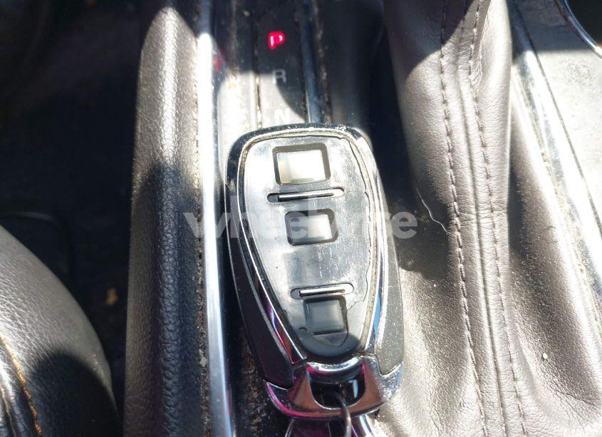 Photo 11 of 2018 Chevrolet Traverse LS (VIN 1GNERFKW7JJ237569)