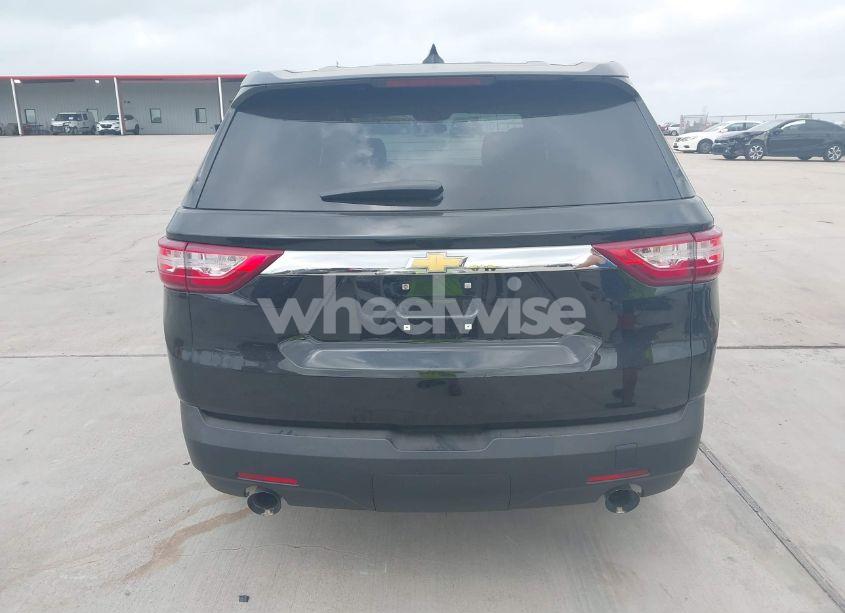 Photo 16 of 2019 Chevrolet Traverse LS (VIN 1GNERFKW7KJ196992)