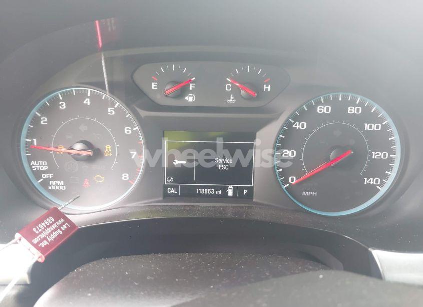 Photo 7 of 2019 Chevrolet Traverse LS (VIN 1GNERFKW7KJ196992)