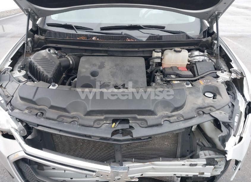 Photo 10 of 2020 Chevrolet Traverse FWD LS (VIN 1GNERFKW7LJ207622)