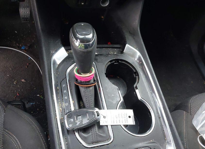 Photo 11 of 2020 Chevrolet Traverse FWD LS (VIN 1GNERFKW7LJ230432)