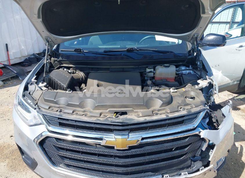 Photo 10 of 2020 Chevrolet Traverse FWD LS (VIN 1GNERFKW7LJ255721)