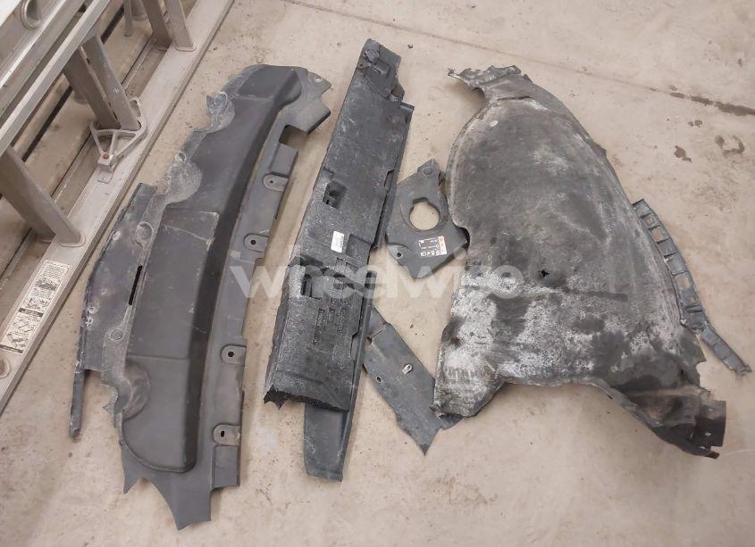 Photo 12 of 2020 Chevrolet Traverse FWD LS (VIN 1GNERFKW7LJ287178)