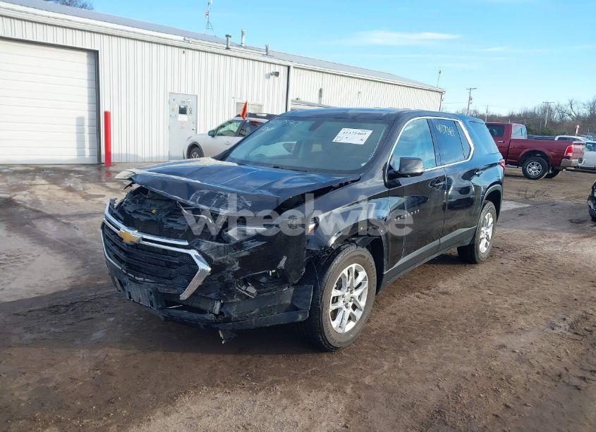 Photo 2 of 2020 Chevrolet Traverse FWD LS (VIN 1GNERFKW7LJ287178)