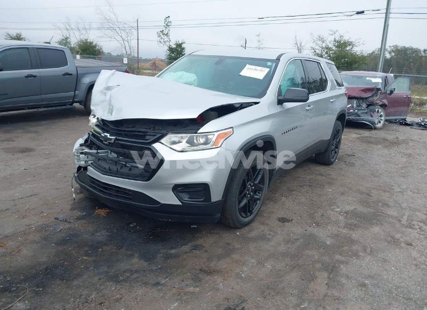 Photo 2 of 2021 Chevrolet Traverse FWD LS (VIN 1GNERFKW7MJ250827)