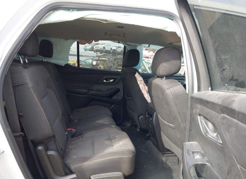 Photo 8 of 2021 Chevrolet Traverse FWD LS (VIN 1GNERFKW7MJ254599)