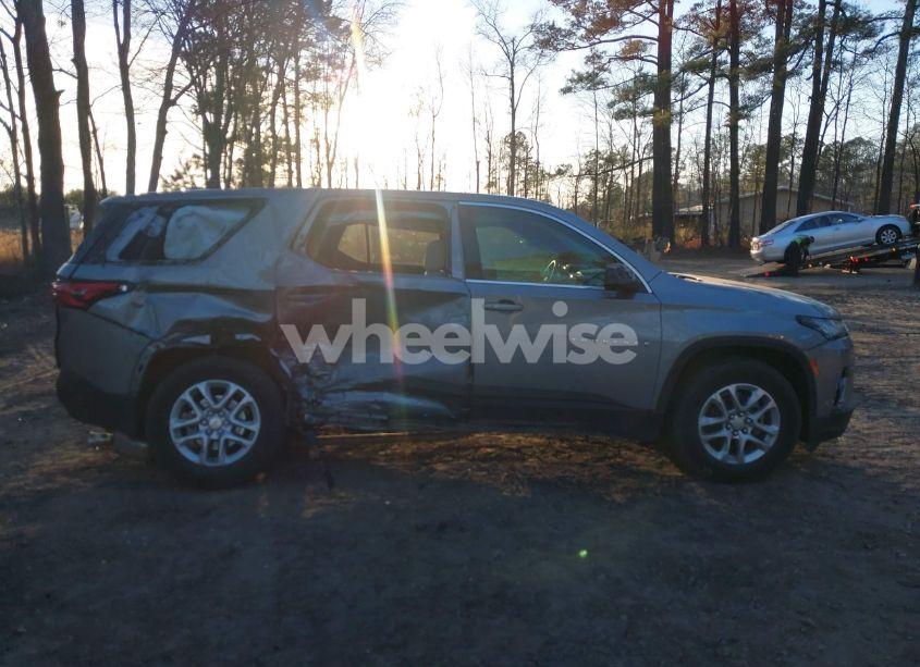 Photo 14 of 2023 Chevrolet Traverse FWD LS (VIN 1GNERFKW7PJ135438)