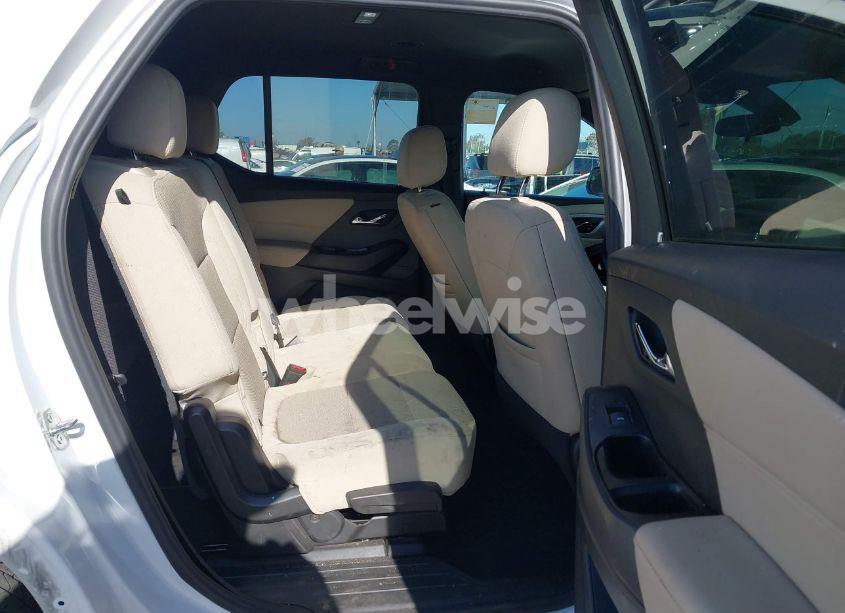 Photo 8 of 2023 Chevrolet Traverse FWD LS (VIN 1GNERFKW7PJ173137)