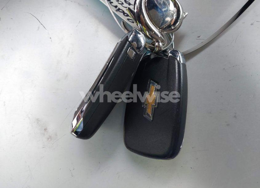 Photo 11 of 2019 Chevrolet Traverse LS (VIN 1GNERFKW8KJ226369)