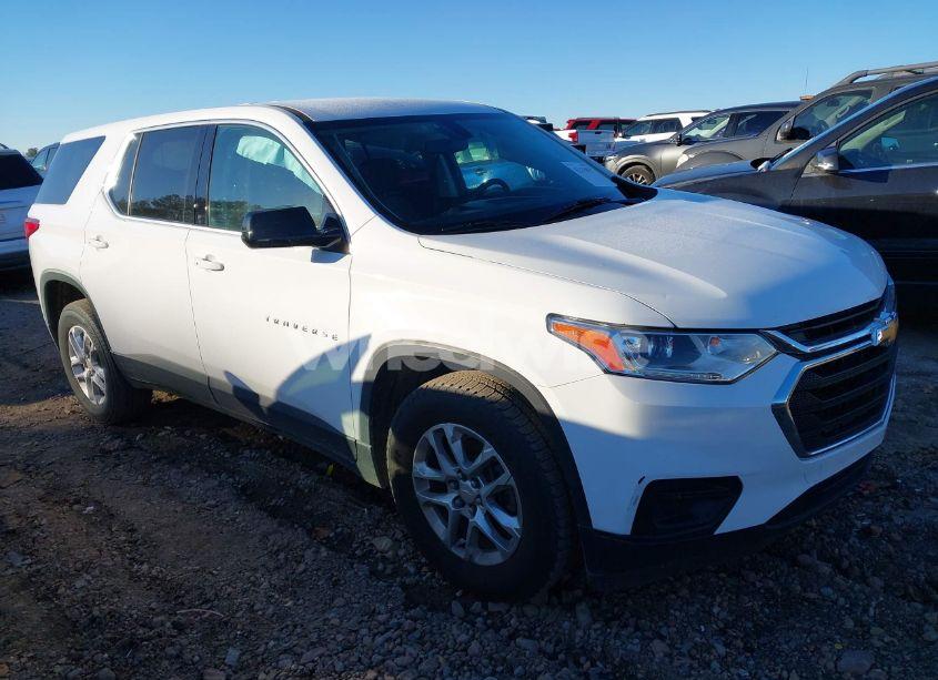2019 Chevrolet Traverse LS (VIN 1GNERFKW8KJ238411) main photo