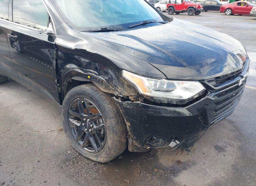 Photo 6 of 2019 Chevrolet Traverse LS (VIN 1GNERFKW8KJ241616)