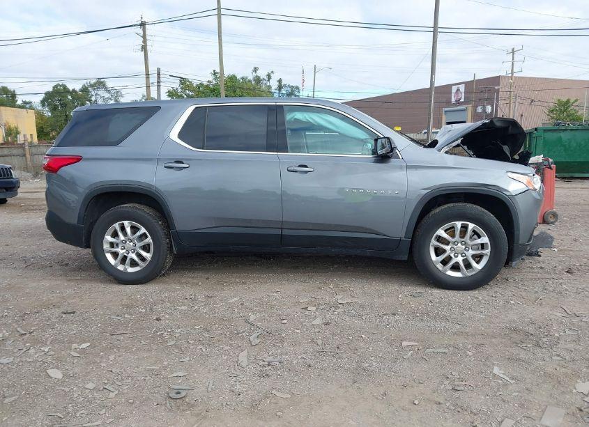 Photo 13 of 2020 Chevrolet Traverse FWD LS (VIN 1GNERFKW8LJ182598)