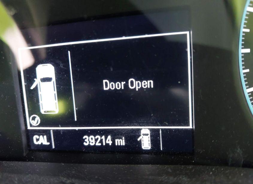 Photo 7 of 2020 Chevrolet Traverse FWD LS (VIN 1GNERFKW8LJ182598)