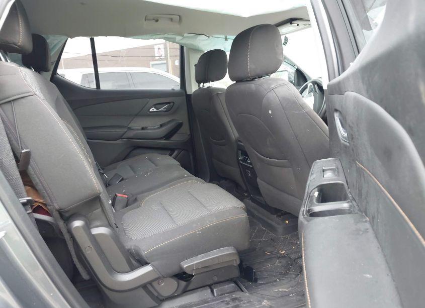 Photo 8 of 2020 Chevrolet Traverse FWD LS (VIN 1GNERFKW8LJ182598)
