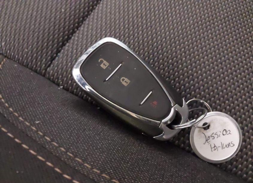 Photo 11 of 2020 Chevrolet Traverse FWD LS (VIN 1GNERFKW8LJ235073)