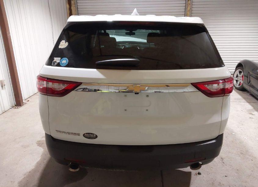 Photo 16 of 2020 Chevrolet Traverse FWD LS (VIN 1GNERFKW8LJ235073)