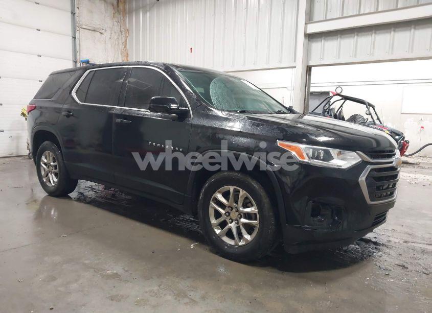 2020 Chevrolet Traverse FWD LS (VIN 1GNERFKW8LJ267523) main photo