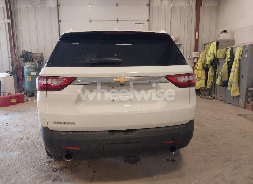 Photo 17 of 2021 Chevrolet Traverse FWD LS (VIN 1GNERFKW8MJ166905)