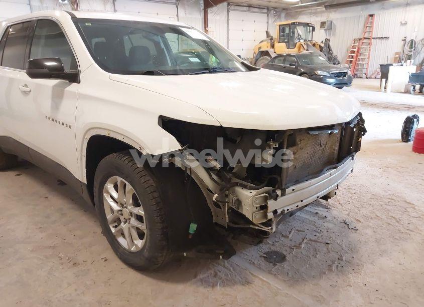 Photo 18 of 2021 Chevrolet Traverse FWD LS (VIN 1GNERFKW8MJ166905)