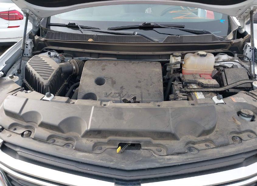 Photo 10 of 2022 Chevrolet Traverse FWD LS (VIN 1GNERFKW8NJ105703)