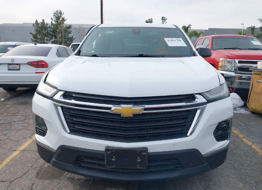 Photo 12 of 2022 Chevrolet Traverse FWD LS (VIN 1GNERFKW8NJ105703)