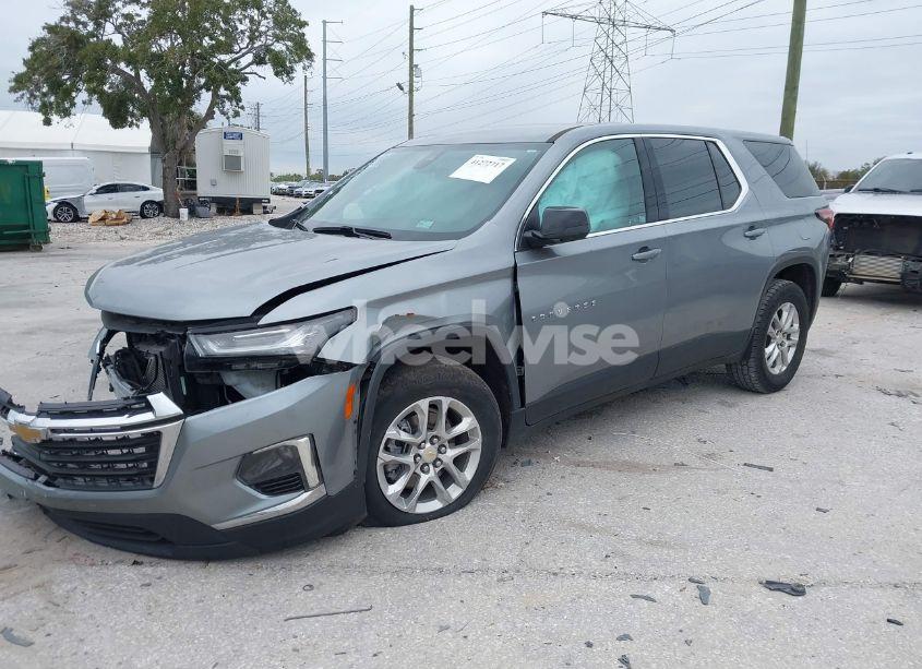 Photo 2 of 2023 Chevrolet Traverse FWD LS (VIN 1GNERFKW8PJ142575)
