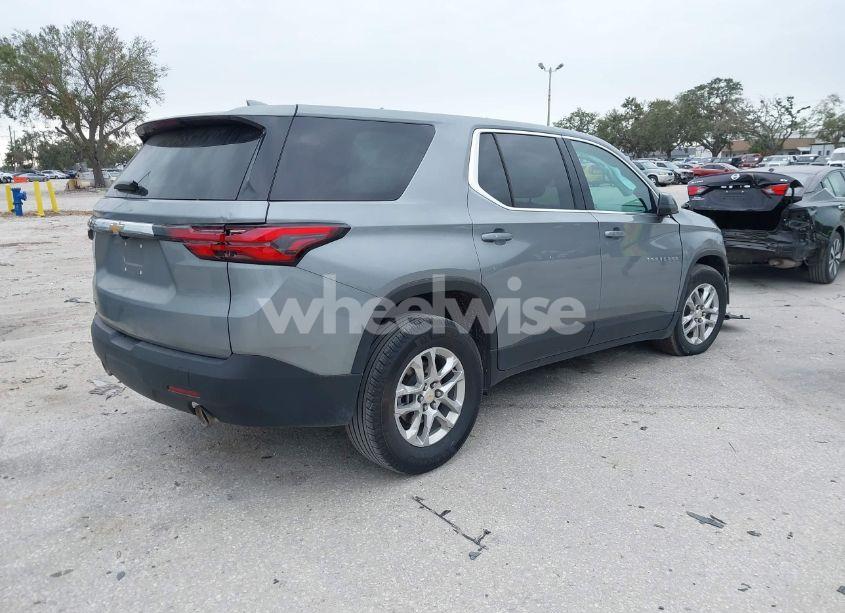Photo 4 of 2023 Chevrolet Traverse FWD LS (VIN 1GNERFKW8PJ142575)