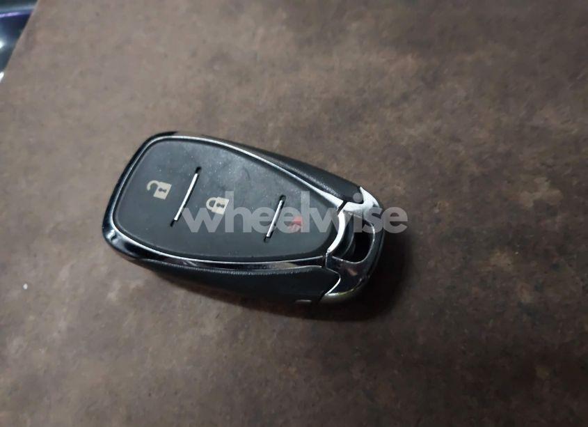 Photo 11 of 2019 Chevrolet Traverse LS (VIN 1GNERFKW9KJ147728)