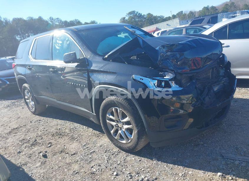 2019 Chevrolet Traverse LS (VIN 1GNERFKW9KJ252186) main photo