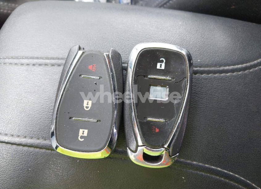 Photo 11 of 2019 Chevrolet Traverse LS (VIN 1GNERFKW9KJ252186)